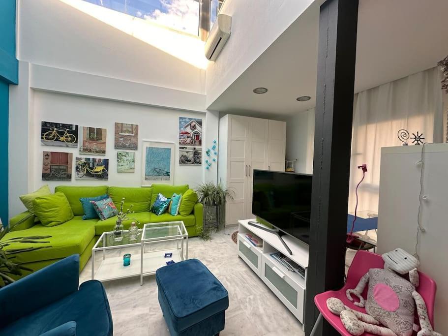 Apartamento Atico Triana Con Terraza Sevilha